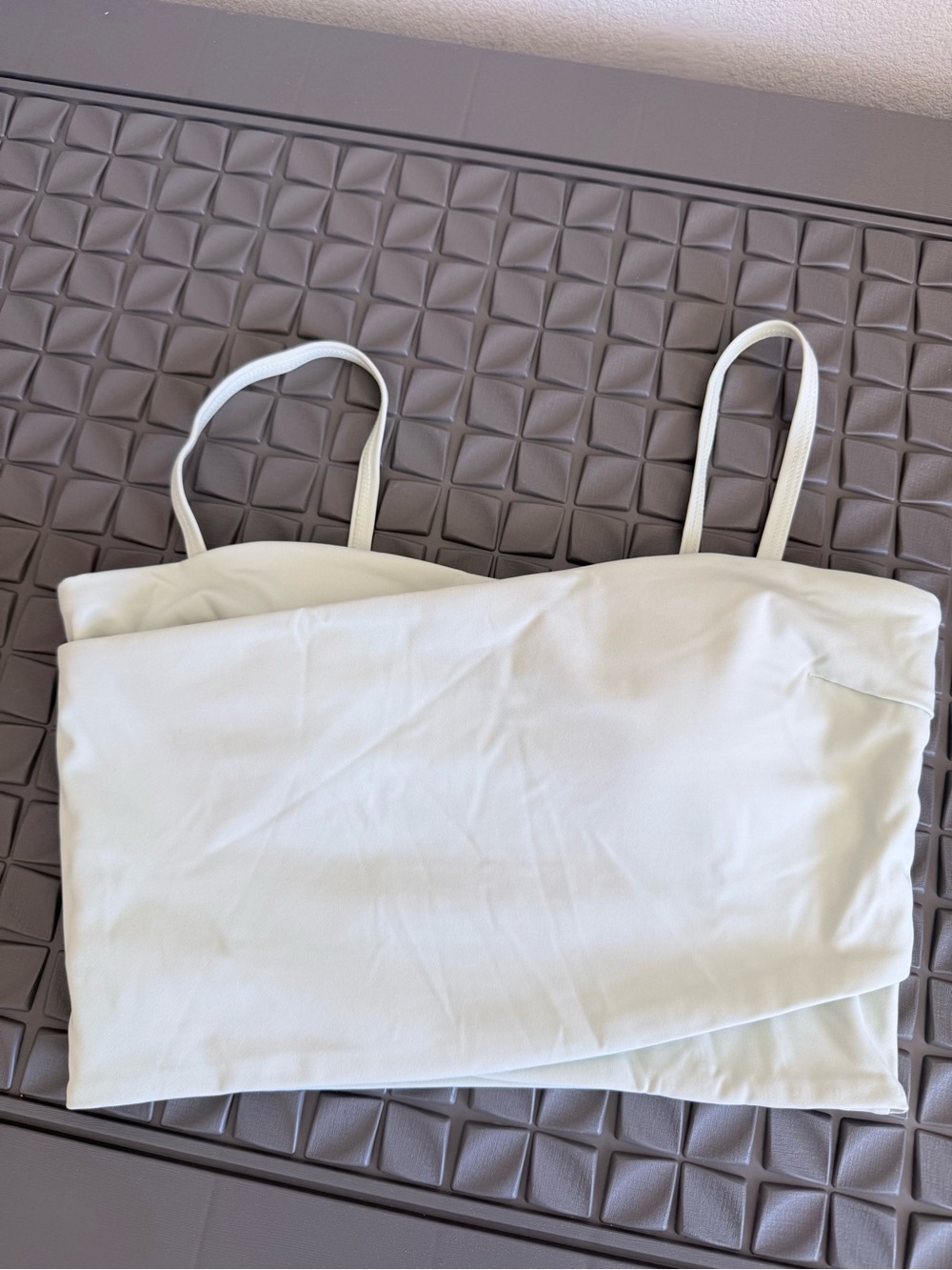 White Spaghetti Strap Crop Cami Top - Women - light green XS